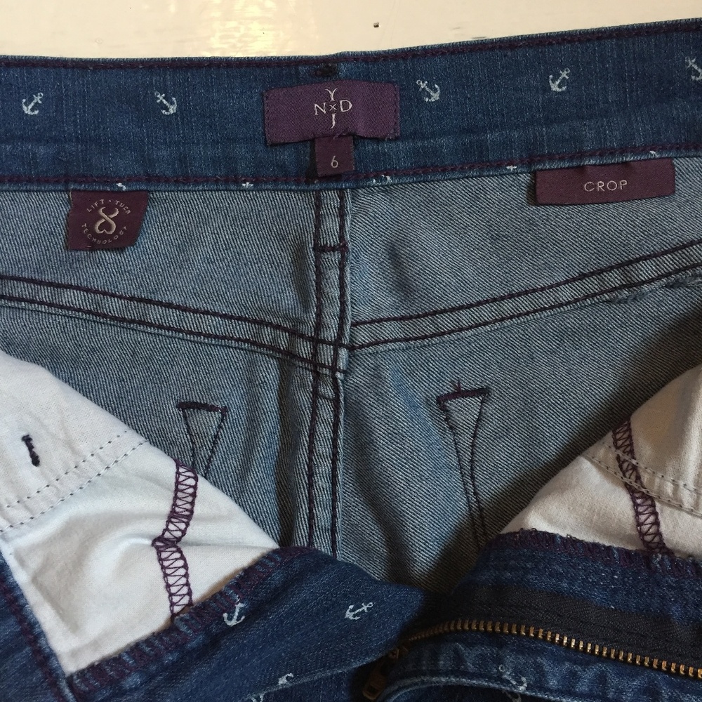 NYDJ Denim Capri/Crop Pant with Anchor Print - Picture 4 of 6